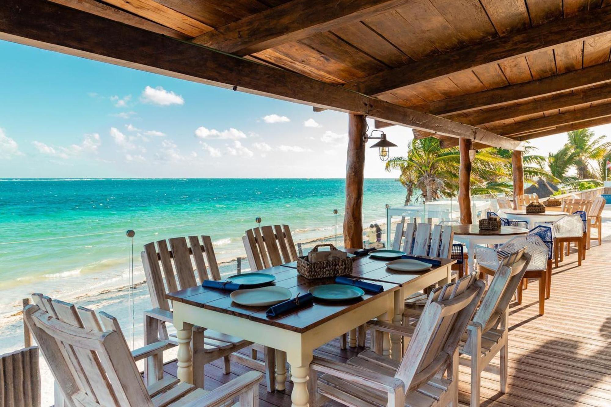 Hacienda Morelos Beachfront Hotel Puerto Morelos Ngoại thất bức ảnh