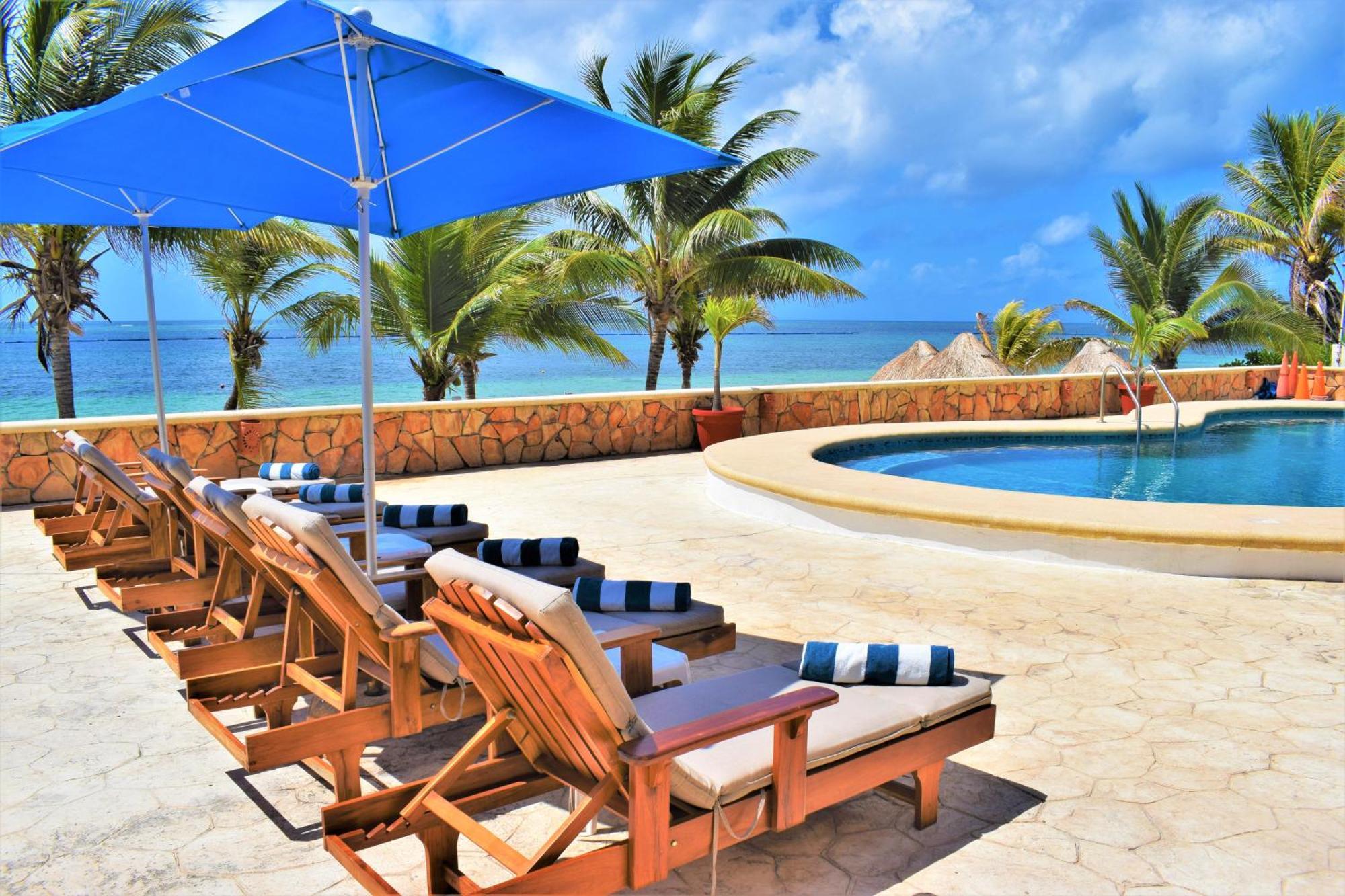 Hacienda Morelos Beachfront Hotel Puerto Morelos Ngoại thất bức ảnh