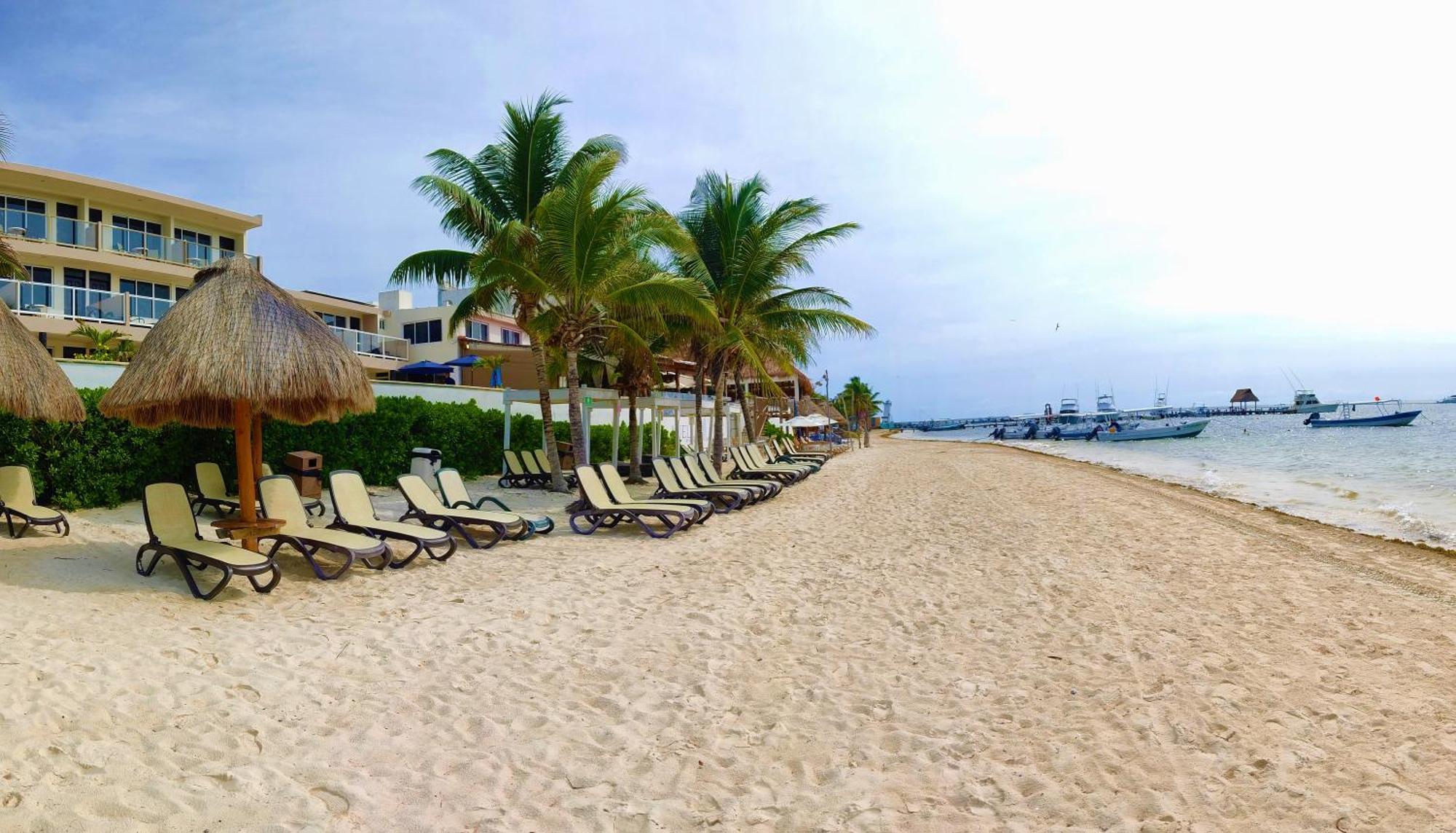 Hacienda Morelos Beachfront Hotel Puerto Morelos Ngoại thất bức ảnh