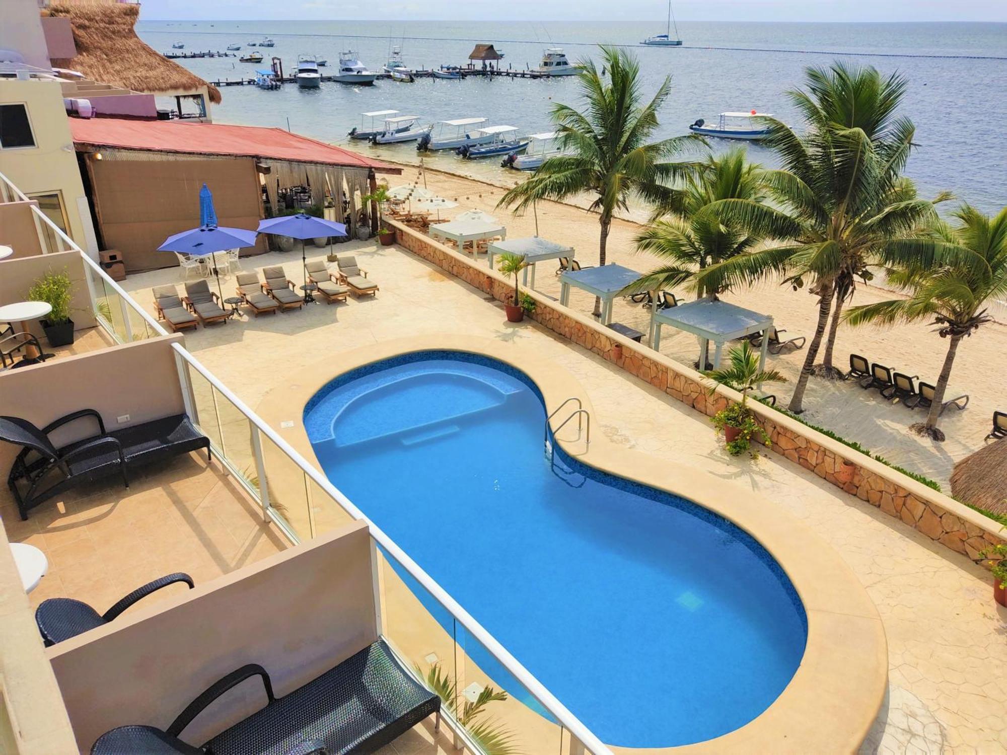 Hacienda Morelos Beachfront Hotel Puerto Morelos Ngoại thất bức ảnh