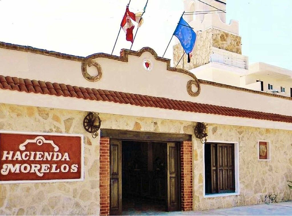 Hacienda Morelos Beachfront Hotel Puerto Morelos Ngoại thất bức ảnh